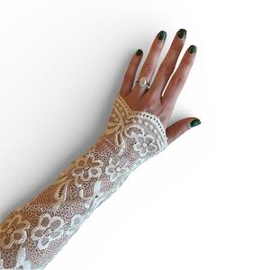 Delicate Fingerless White Floral Lace Over-the-Elbow Bridal Gloves